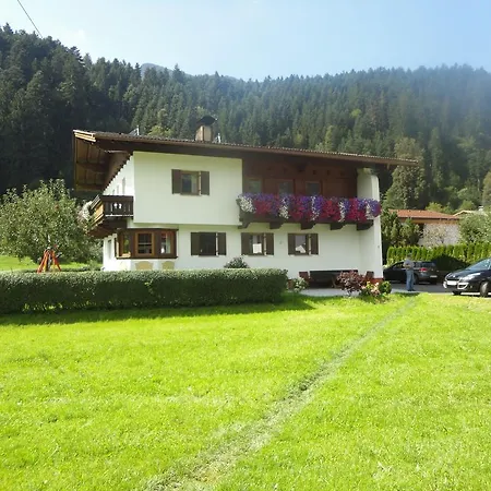 Landhaus Theresia Apartment *
