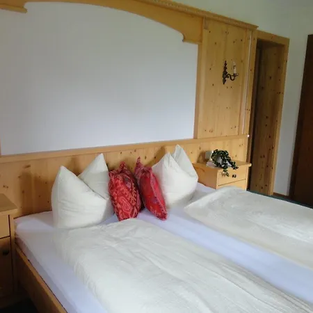 Landhaus Theresia フューゲン